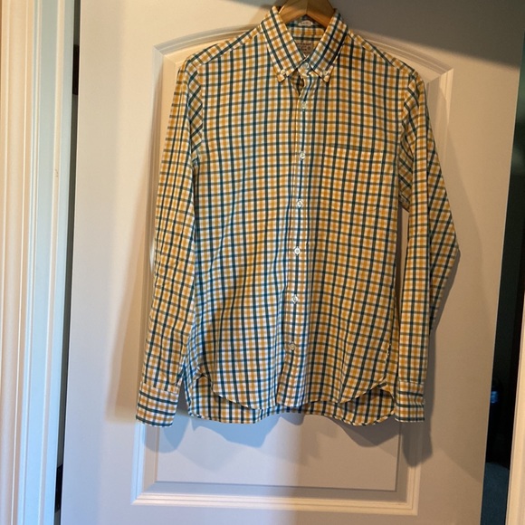 Men’s J. Crew quality woven button down. Slim Fit. Size Small. 💯% cotton. - Picture 6 of 8